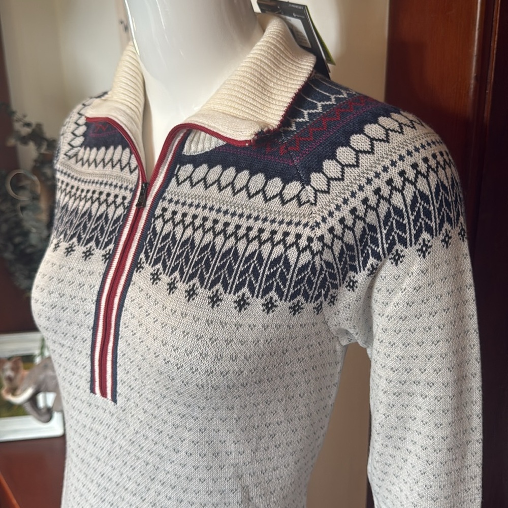 NWT Eddie Bauer size small Nordic Patterned Half-Zip Sweater